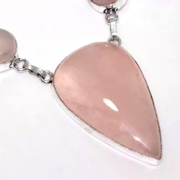 Sterling silver rose quartz necklace - Picture 2 of 2